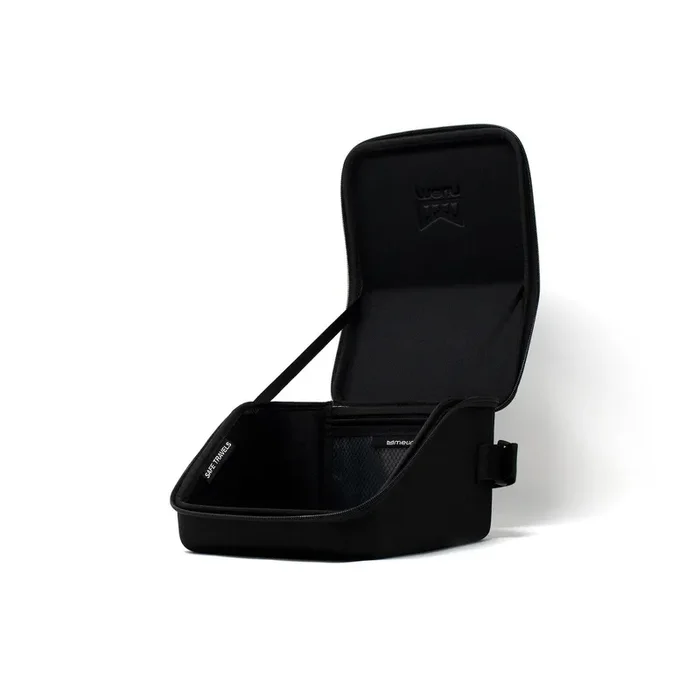 3-Hat Travel Case