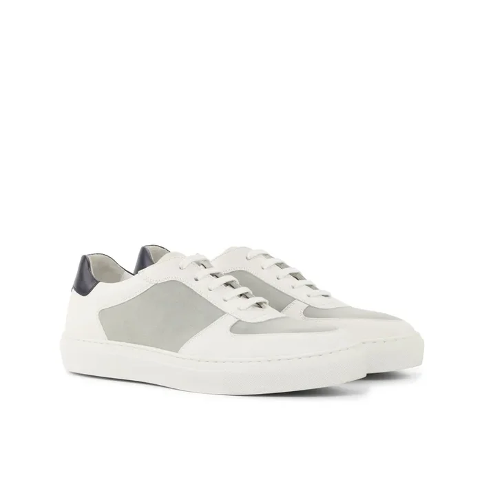 DapperFam Rivale in White / Light Grey Men’s Italian Suede Trainer