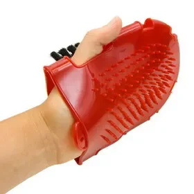 Intrepid International Plastic Bristle Grooming Mitt