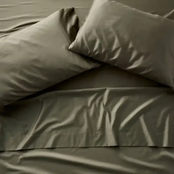 King 600 Thread Count Sateen Sheet Set Olive Green – Casaluna™